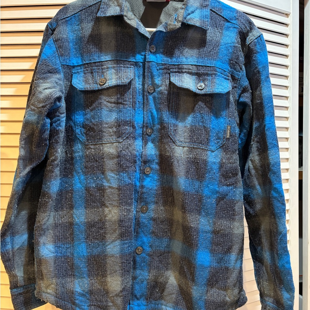 Fleece lined flannel. Men’s size small.